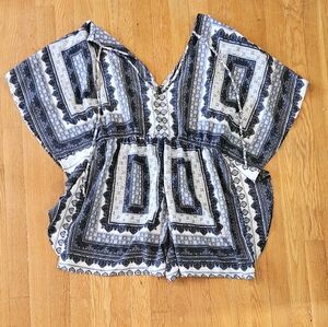 Rue 21 Blue Patterned Romper sz lg